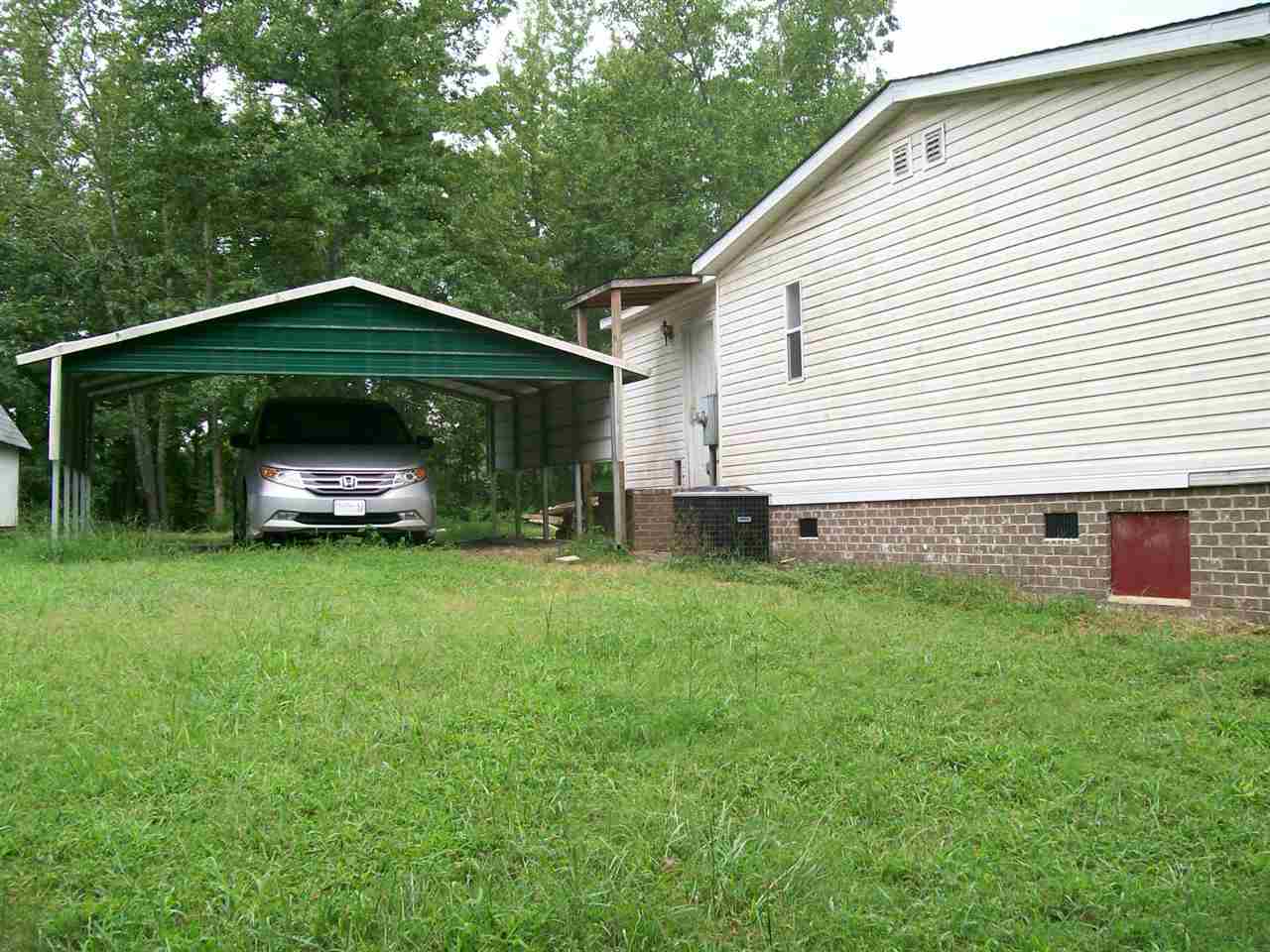 485 Babb Rd, Campobello, SC 29322 photo 4