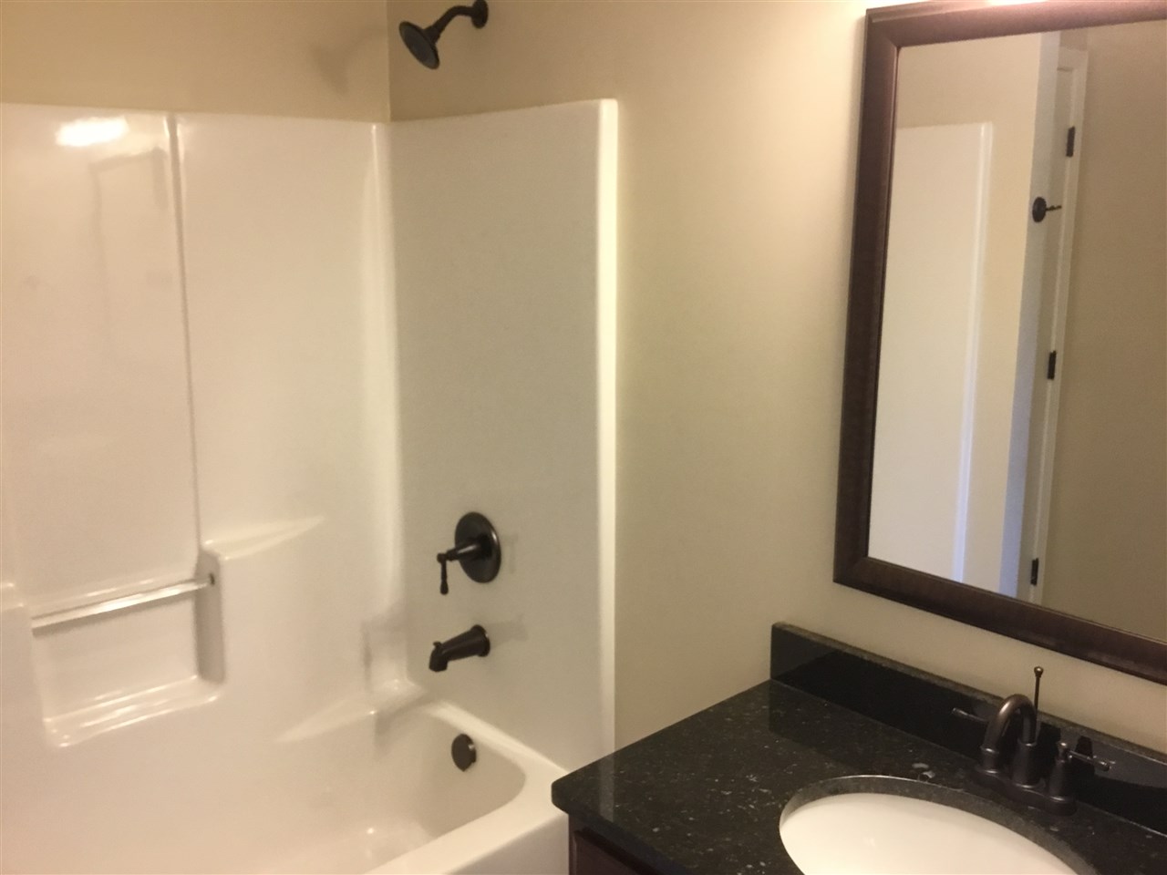 2194 Pomerol Dr, Moore, SC 29369 photo 3