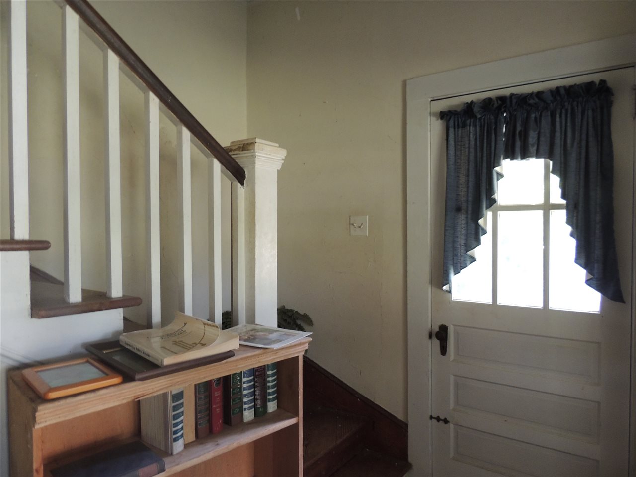 124 E Main St, Inman, SC 29349 photo 11