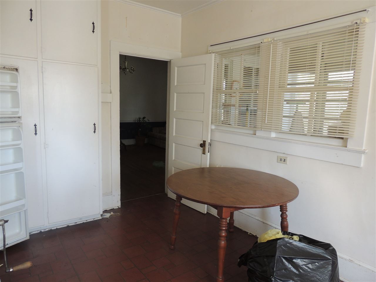 124 E Main St, Inman, SC 29349 photo 7
