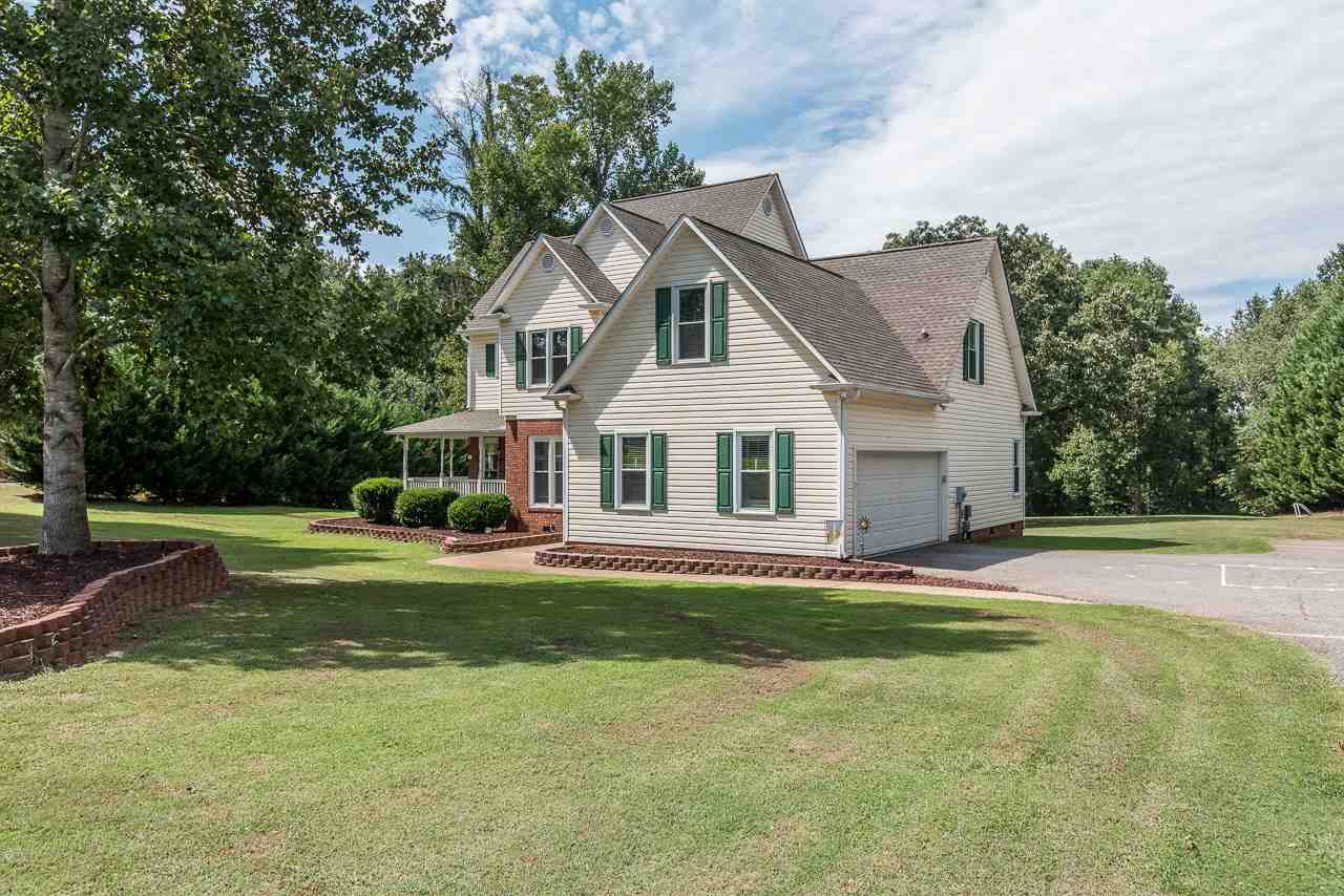 125 Commodore Dr, Duncan, SC 29334 photo 2
