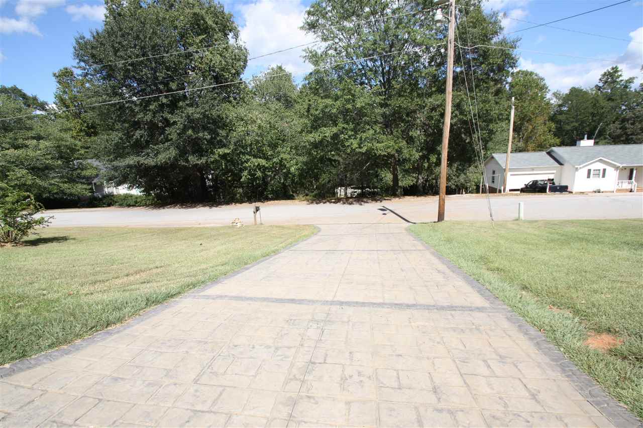 104 N Celestial Dr, Greer, SC 29651 photo 21