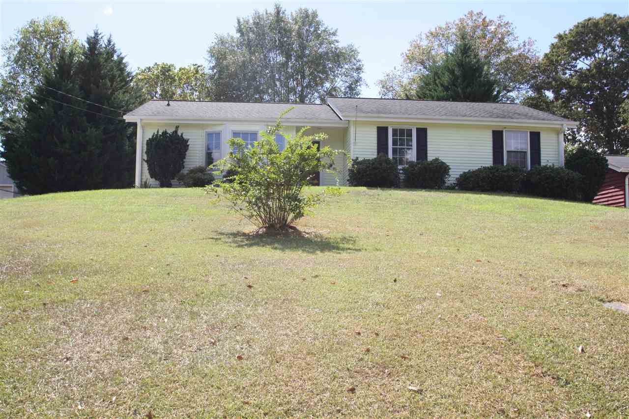 104 N Celestial Dr, Greer, SC 29651 photo 2