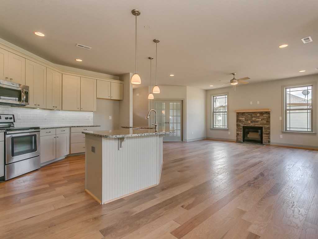 26 Pebblebrook Ct, Greer, SC 29651 photo 9