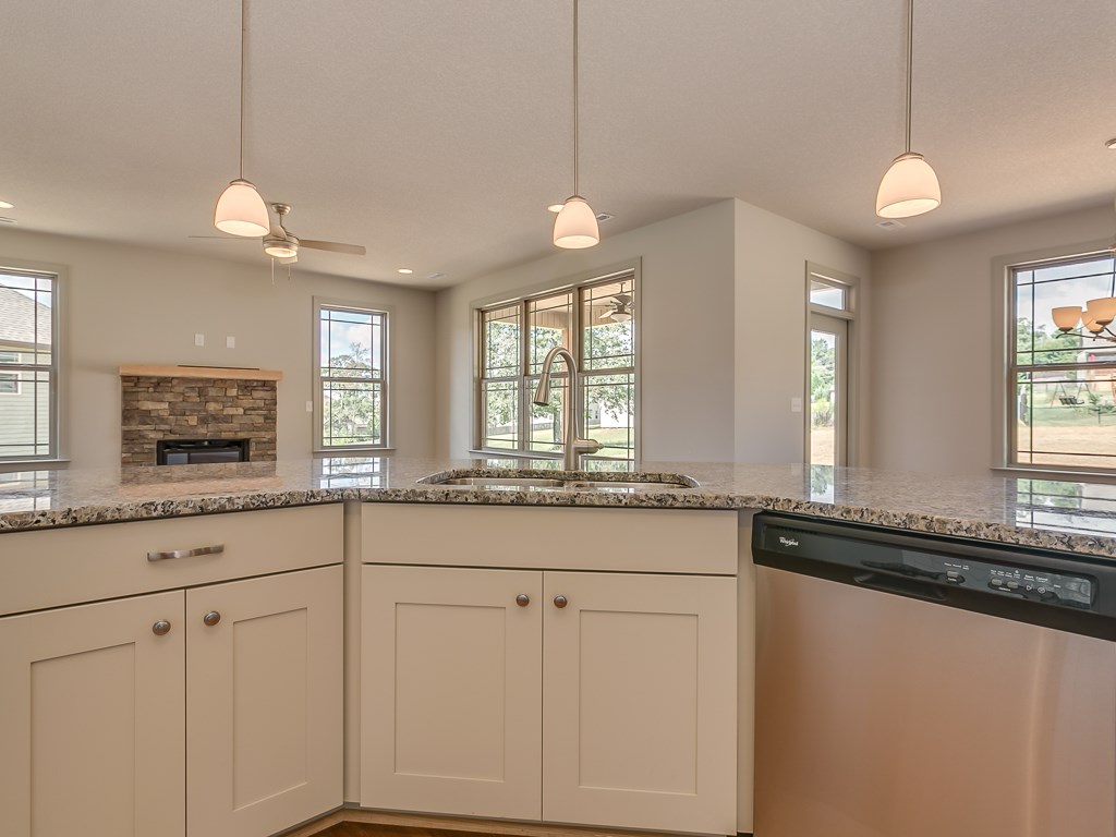 26 Pebblebrook Ct, Greer, SC 29651 photo 8