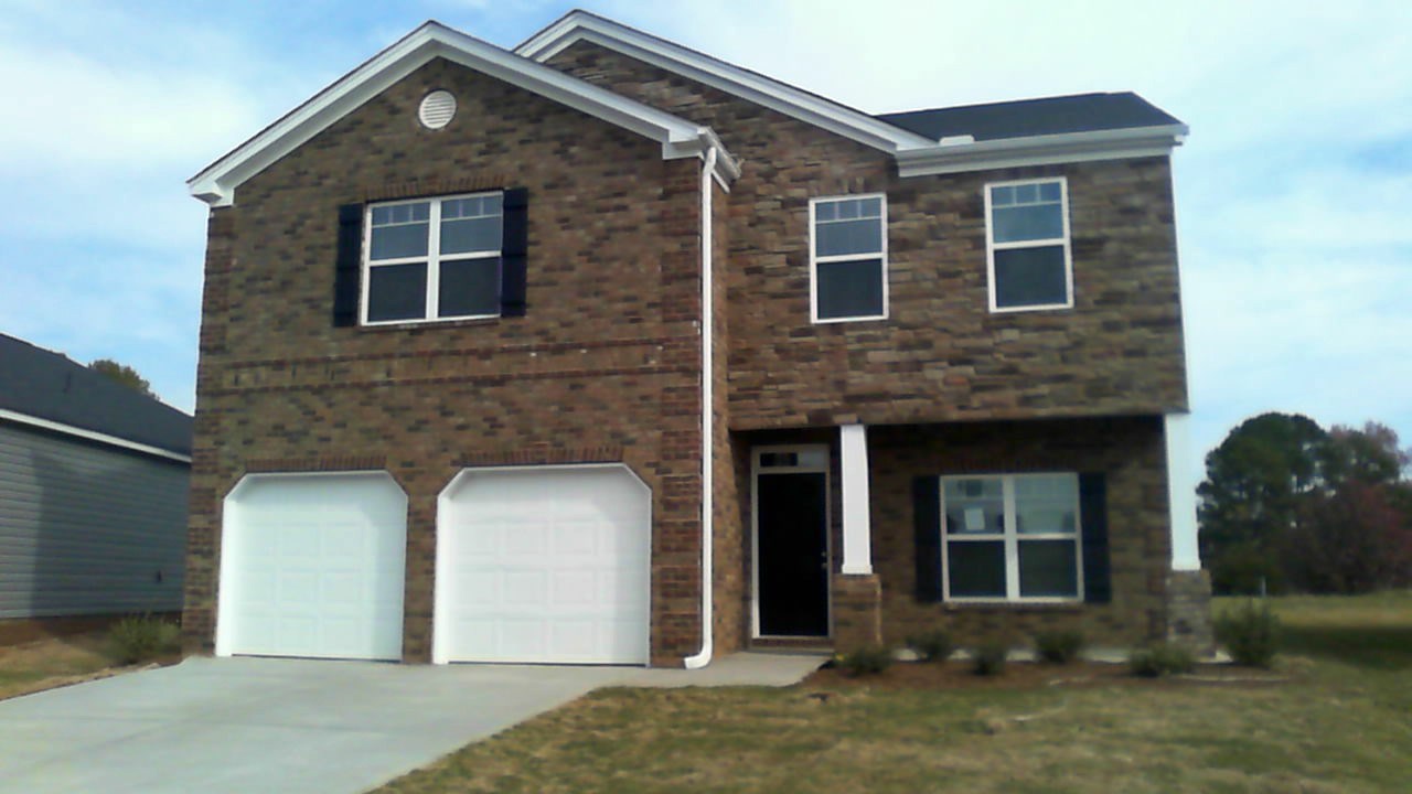 2101 Pomerol Dr, Moore, SC 29369 photo 1
