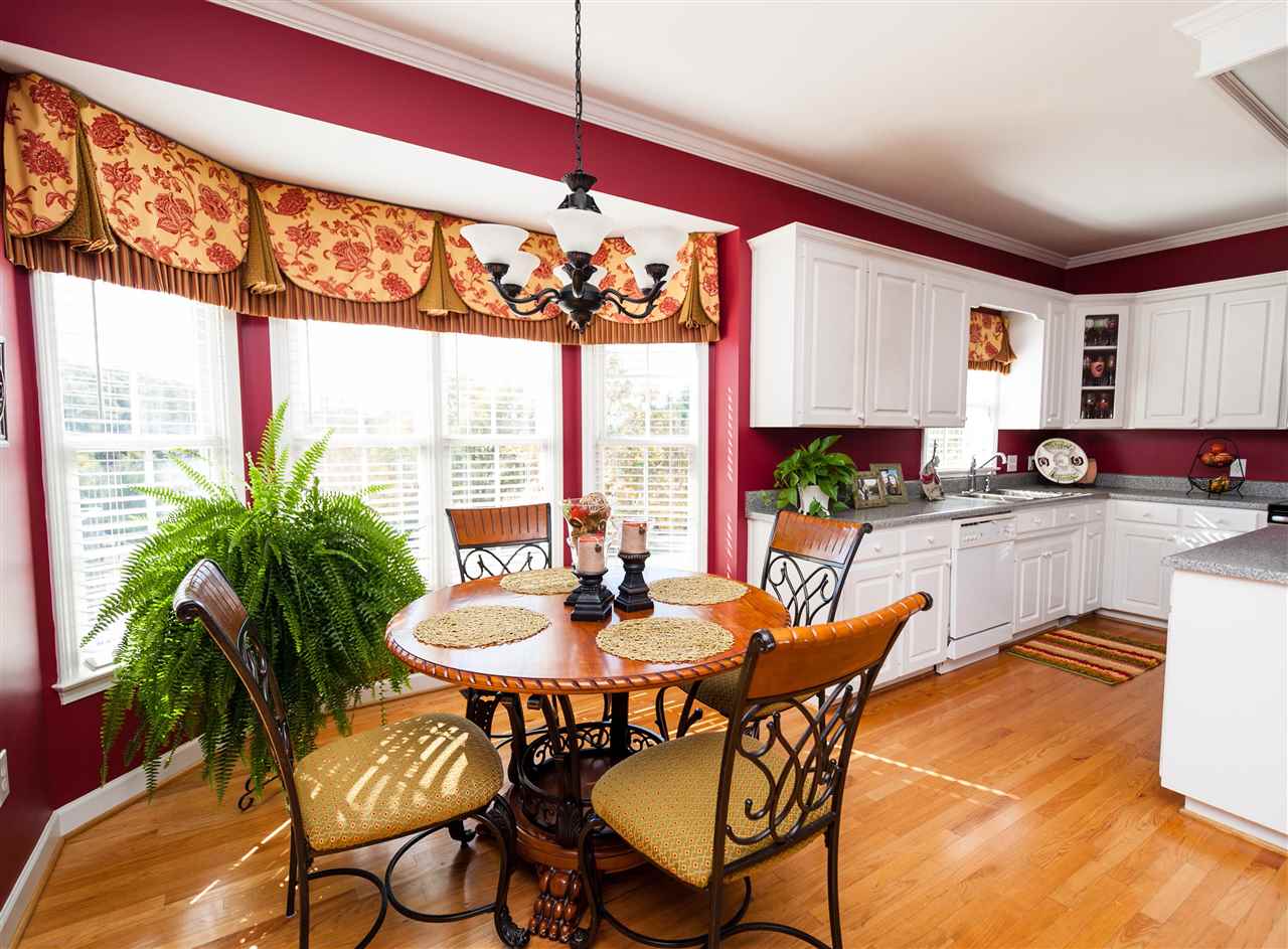210 Windswept Ct, Moore, SC 29369 photo 8