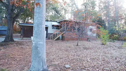 265 Riverside Dr, Duncan, SC 29334 photo 1