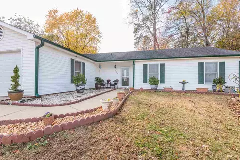 204 N Celestial Dr, Greer, SC 29651 photo 2