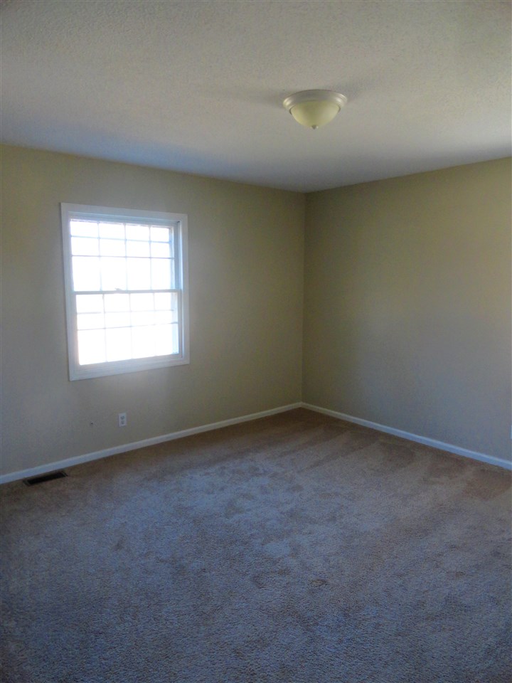 107 Lyda Ct, Moore, SC 29369 photo 8