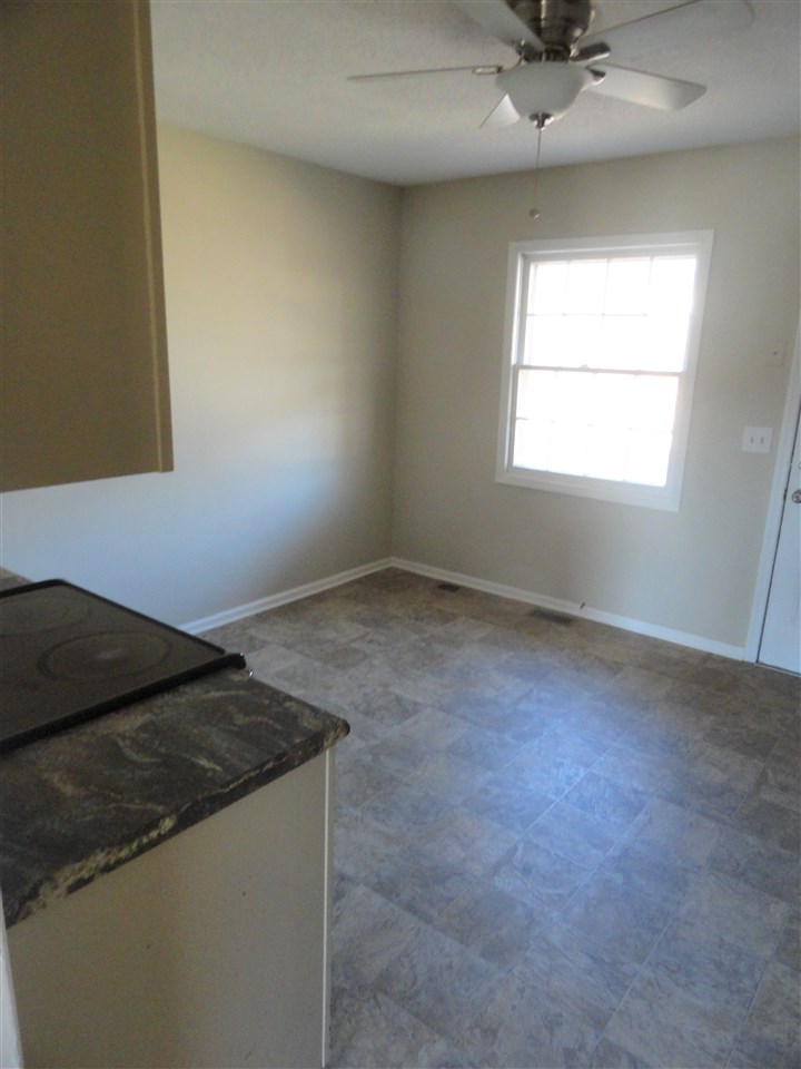 107 Lyda Ct, Moore, SC 29369 photo 7