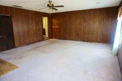 129 Pinecrest Dr, Gaffney, SC 29341 photo 8