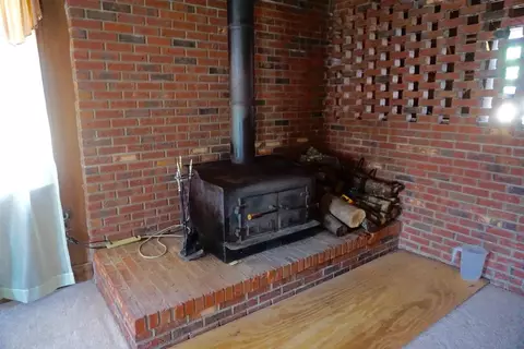 129 Pinecrest Dr, Gaffney, SC 29341 photo 9