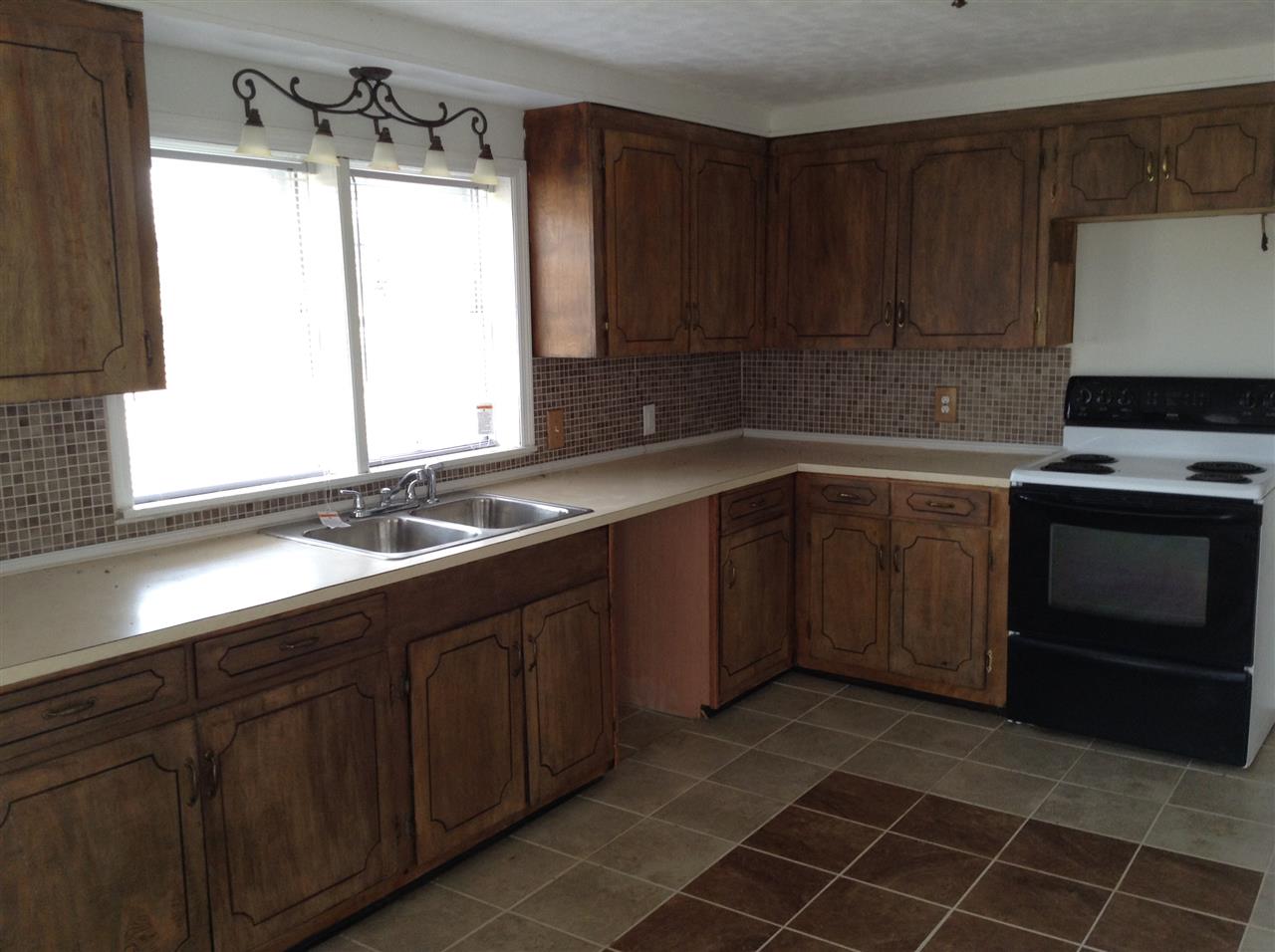 156 Malone, Gaffney, SC 29341 photo 2