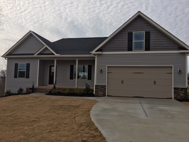 924 Echo Ridge Dr, Duncan, SC 29334 photo 2
