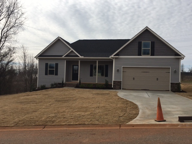 924 Echo Ridge Dr, Duncan, SC 29334 photo 1