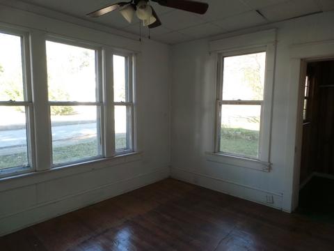119 Russell St, Gaffney, SC 29340 photo 7
