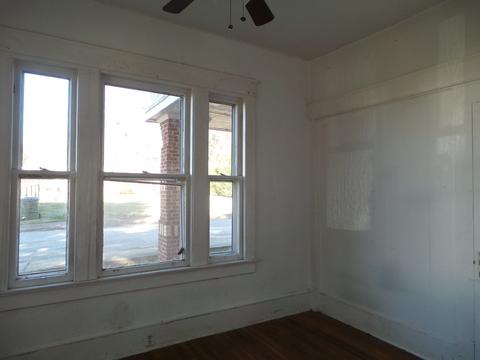 119 Russell St, Gaffney, SC 29340 photo 9