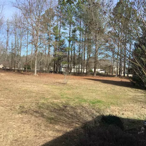113 Lockman St, Inman, SC 29349 photo 1