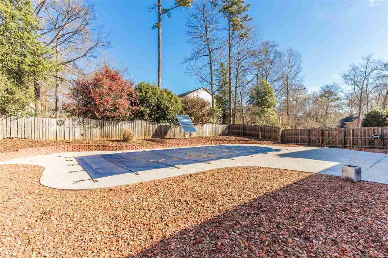 450 Grayson Dr, Moore, SC 29369 photo 5