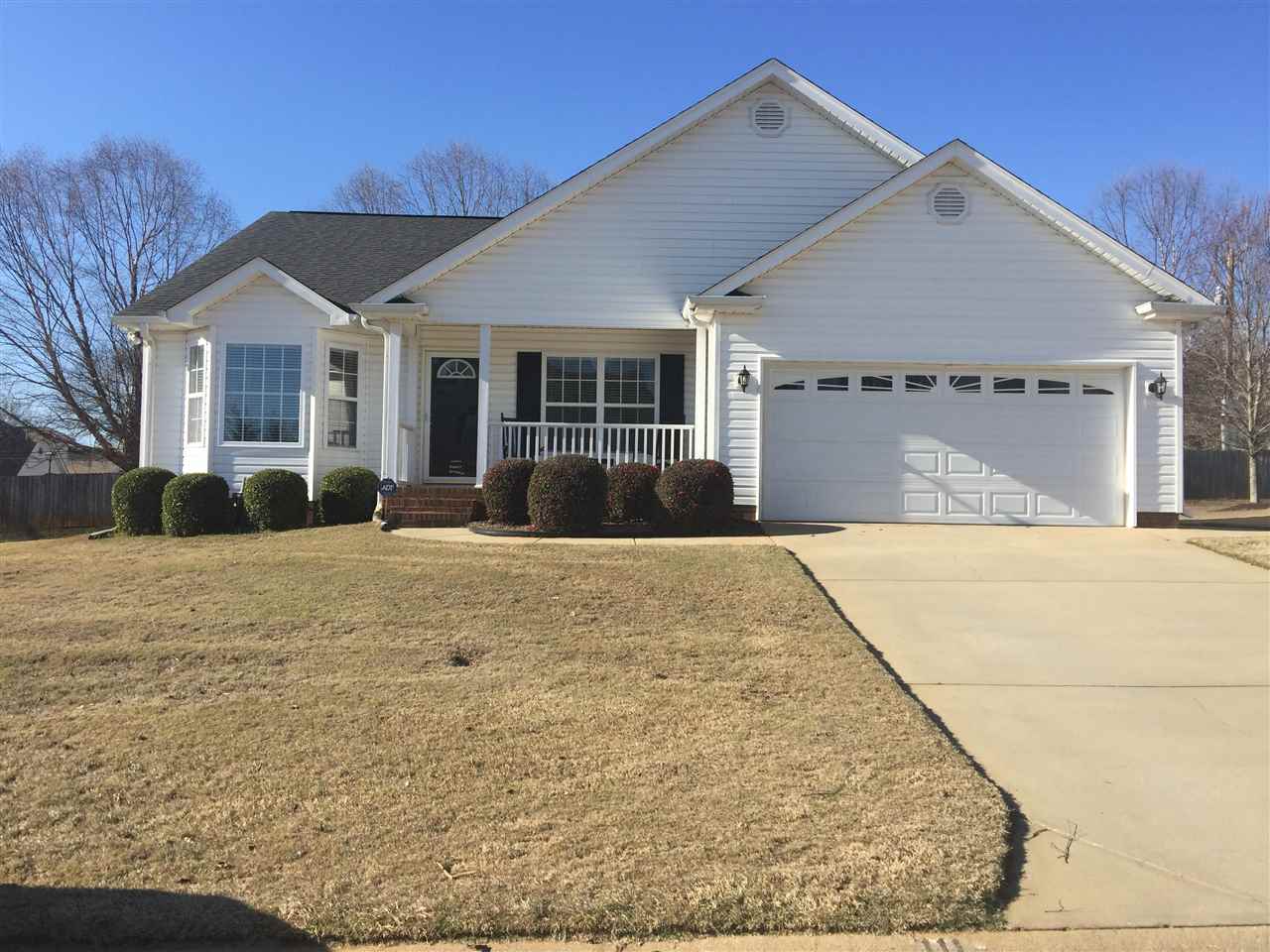 111 Steepleview Ct, Greer, SC 29651 photo 1