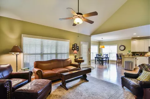 3 E Spindletree Way, Greer, SC 29650 photo 13