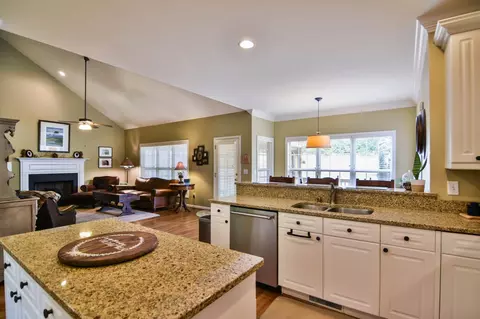 3 E Spindletree Way, Greer, SC 29650 photo 7