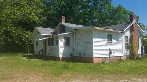 217 Irwin Rd, Laurens, SC 29360 photo 4