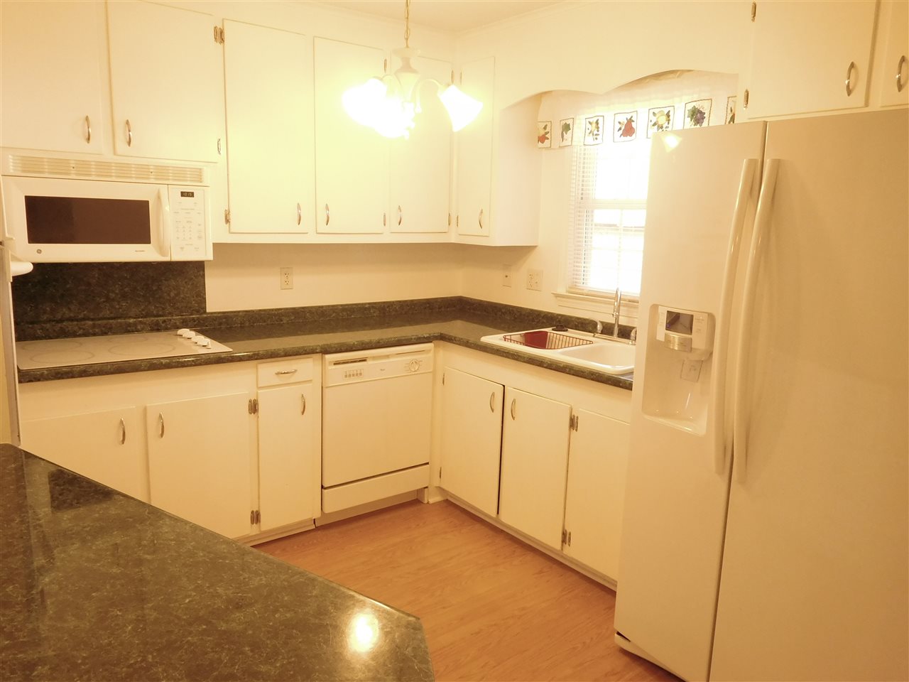 108 Ridgeway Rd, Gaffney, SC 29340 photo 4