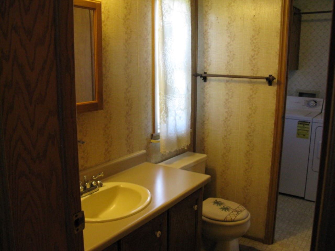 744 E Victor Hill Rd, Duncan, SC 29334 photo 9