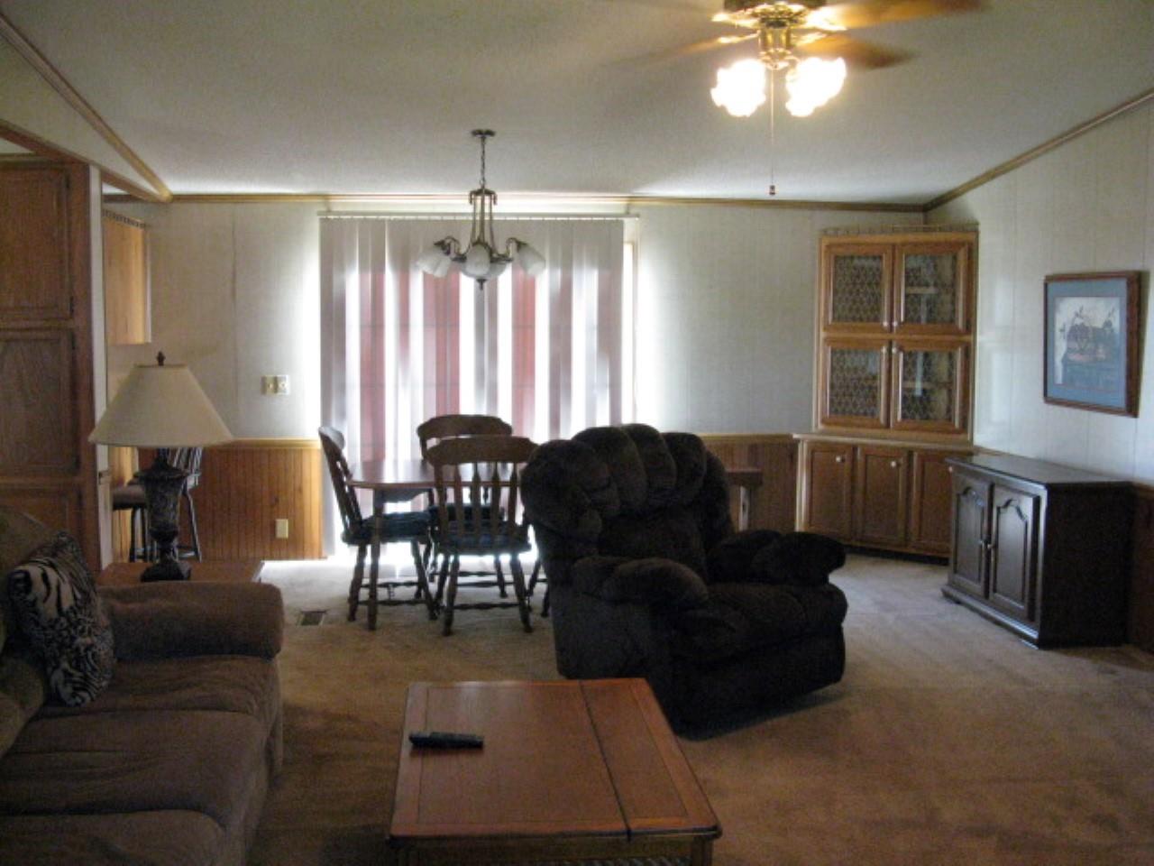 744 E Victor Hill Rd, Duncan, SC 29334 photo 4