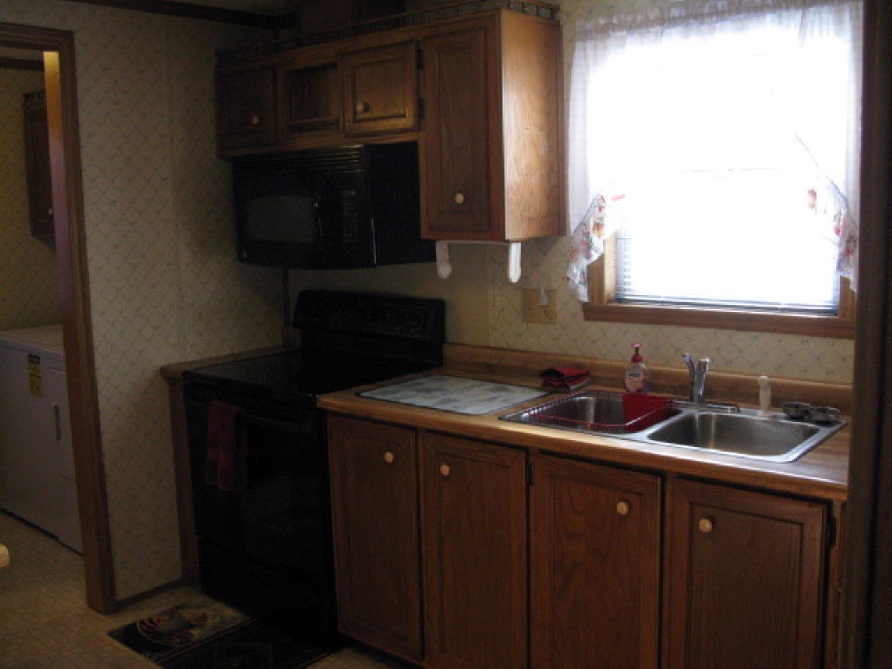 744 E Victor Hill Rd, Duncan, SC 29334 photo 5