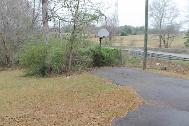95 Hampton Rd, Lyman, SC 29365 photo 24