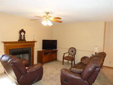 437 Litchfield Dr, Moore, SC 29369 photo 10