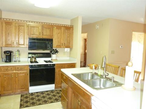 437 Litchfield Dr, Moore, SC 29369 photo 5