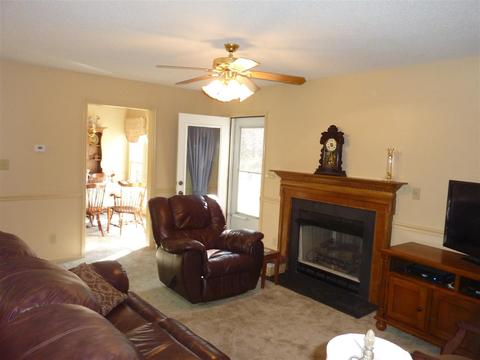 437 Litchfield Dr, Moore, SC 29369 photo 9