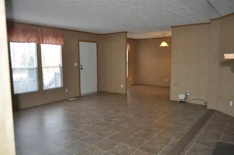 439 Rabbit Moffitt Rd, Chesnee, SC 29323 photo 3