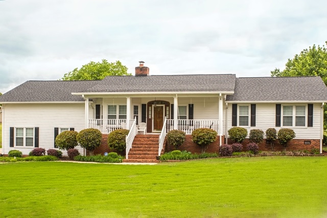 100 Corona Dr, Moore, SC 29369 photo 1
