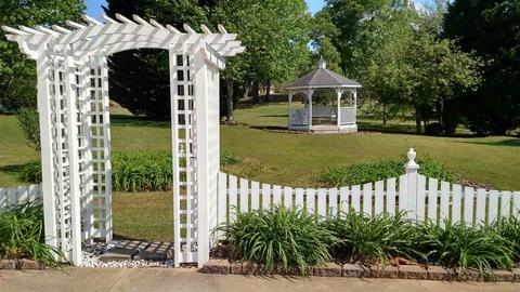 354 E Killarney Lk, Moore, SC 29369 photo 4