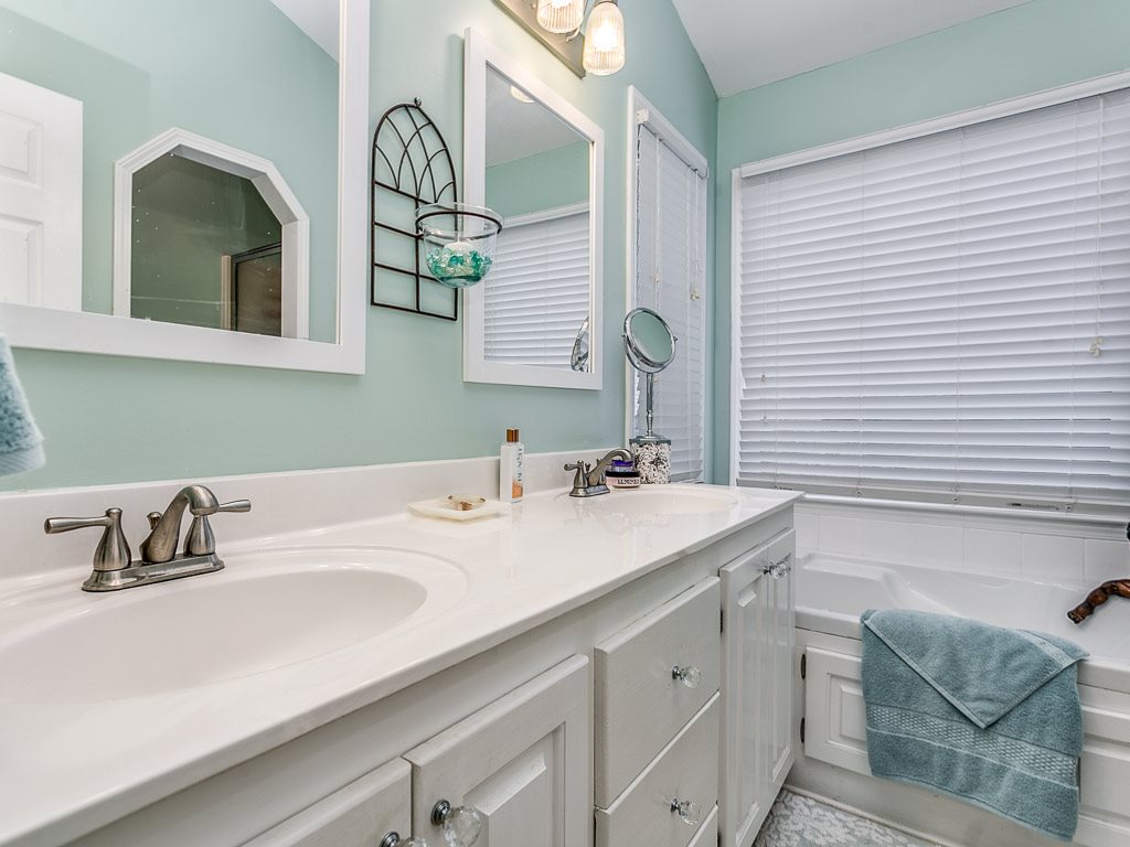 206 Old Colony Ln, Moore, SC 29369 photo 16