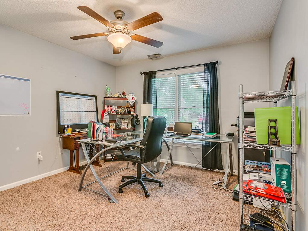 206 Old Colony Ln, Moore, SC 29369 photo 18