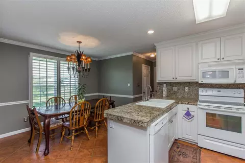 246 E Autumn Ridge Rd, Moore, SC 29369 photo 8