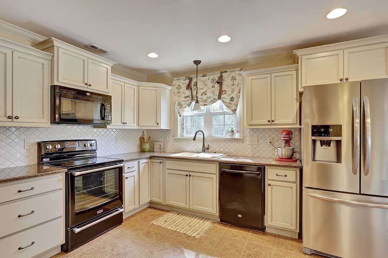 460 Sunset Pointe Dr, Lyman, SC 29365 photo 18
