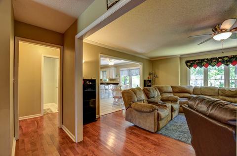 337 Stratford Rd, Moore, SC 29369 photo 4
