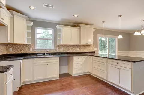 540 Brashears Rd, Campobello, SC 29322 photo 10
