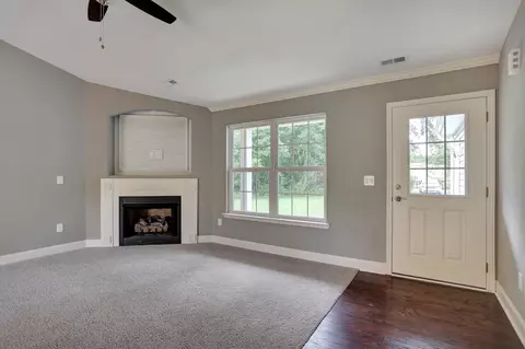 540 Brashears Rd, Campobello, SC 29322 photo 4