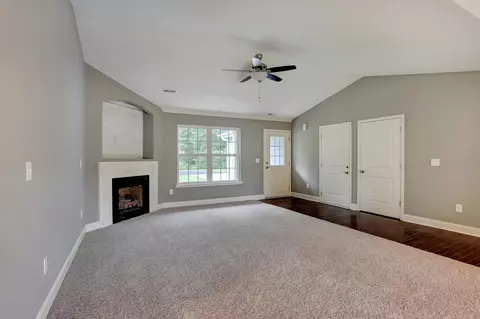540 Brashears Rd, Campobello, SC 29322 photo 5