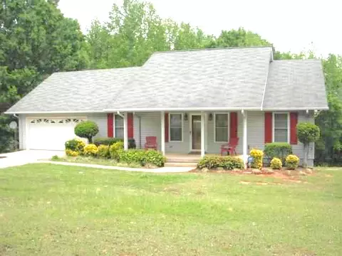 216 Pinegate Dr, Union, SC 29379 photo 1