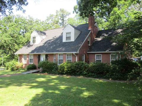 401 Pine St, Union, SC 29379 photo 1