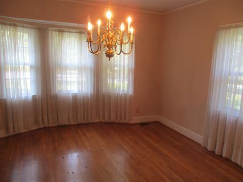401 Pine St, Union, SC 29379 photo 7